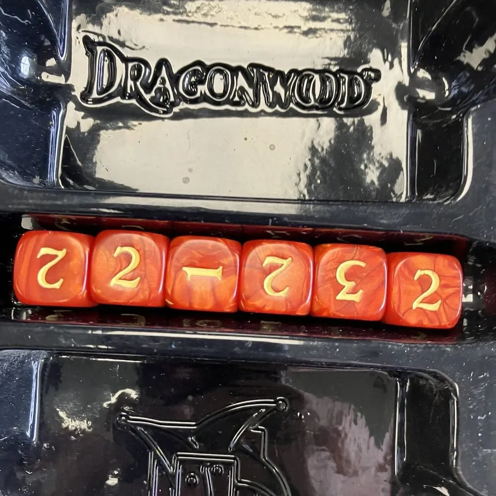 Dragonwood, A Game Of Dice And Daring By Gamewright Games Complete EUC